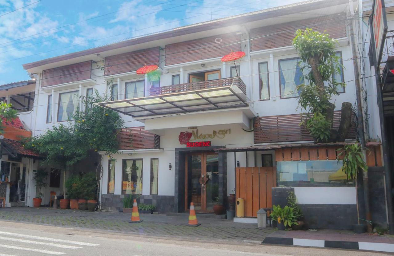 Mawar Asri Hotel Jogjakarta Buitenkant foto
